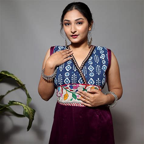 Office Wear Dresses, Tops & Kurtis for Women – chicly