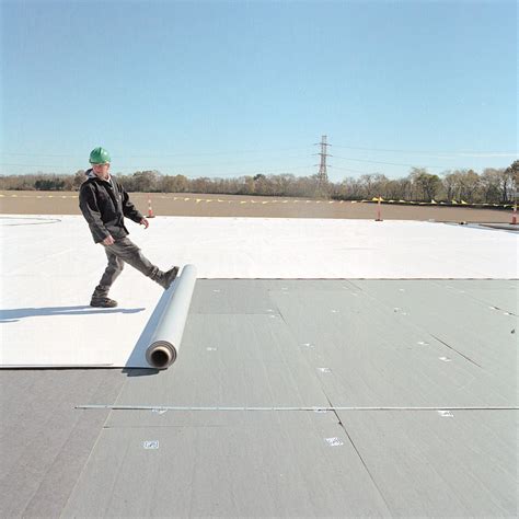 PVC waterproofing membrane: benefits and ways of application