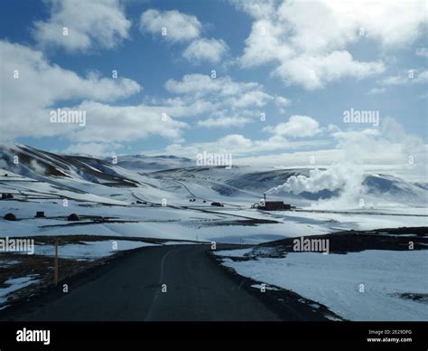Kravla hi-res stock photography and images - Alamy