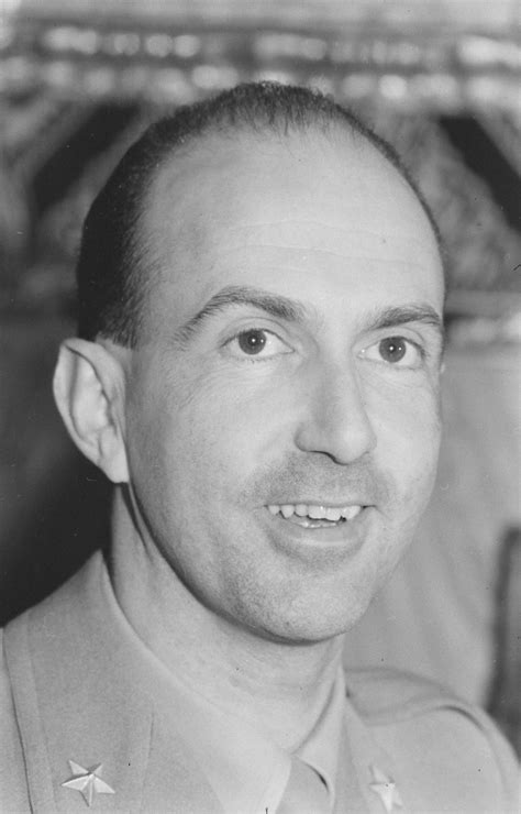 King Umberto II of Italy smiling, 1945 : r/monarchism