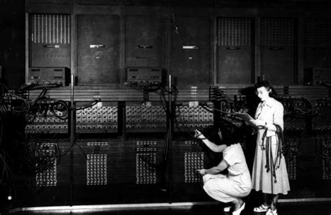 As programadoras do ENIAC apagadas da história da computação