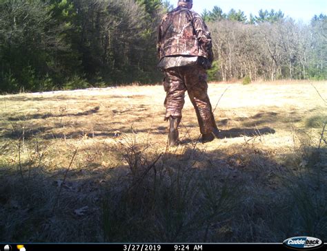 7 Ways to Deal with Deer-Hunting Neighbors | Deer & Deer Hunting – Raysthesteaks