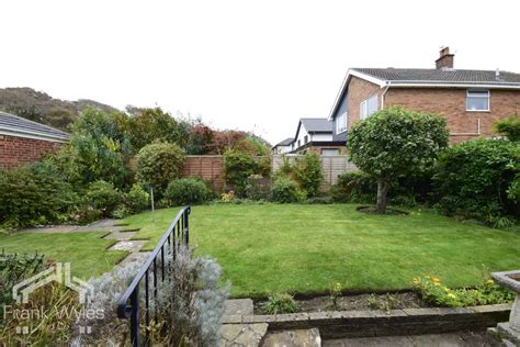 3 bed detached house for sale in Elmswood Close, Lytham, Lancashire ...