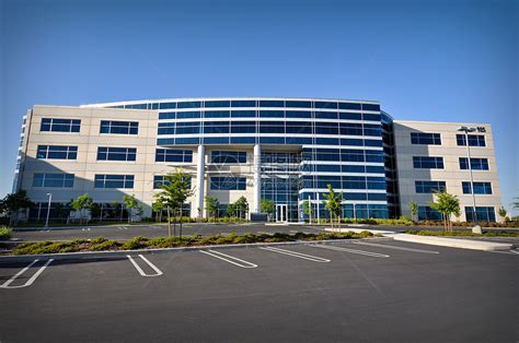 办公大厦 的图像结果