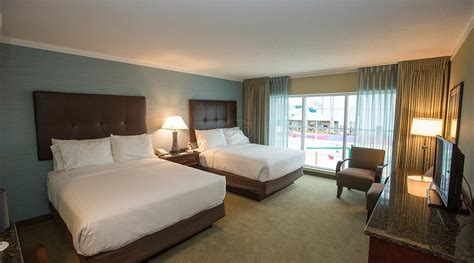 ZEHNDERS SPLASH VILLAGE (Frankenmuth) - Hotel Reviews & Photos ...