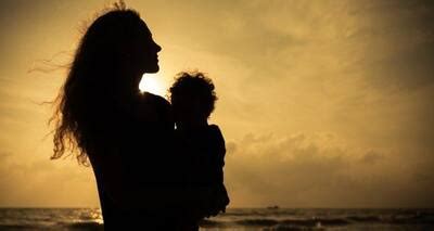 Why the world loves to judge ‘moms’ | TheHealthSite.com