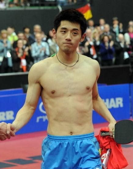 2017亚洲乒乓球锦标赛男单半决赛：张继科3-2林高远-国际在线