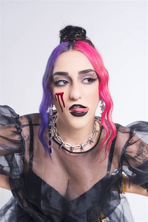 Ariah anuncia single com participação de Number Teddie - Leoa Ruiva