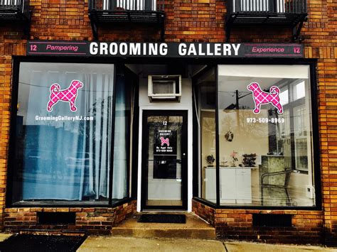 Advertisement Signs 的图像结果