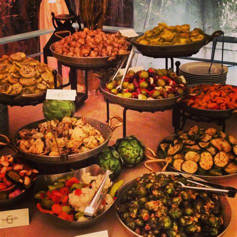 Wedding Food Displays - Decorate