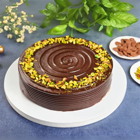 Pistachio Kunafa Chocolate Cake – Daffodils Patisserie