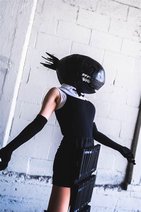 my reze bomb devil cosplay 💣💥 photos by stayc0nnected : r/ChainsawMan