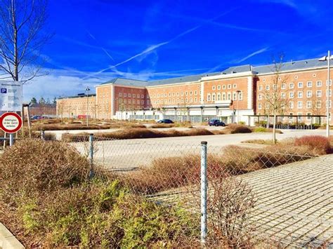 Merrell Barracks - Reviews, Photos - Ehemalige SS-Kaserne - Tripadvisor