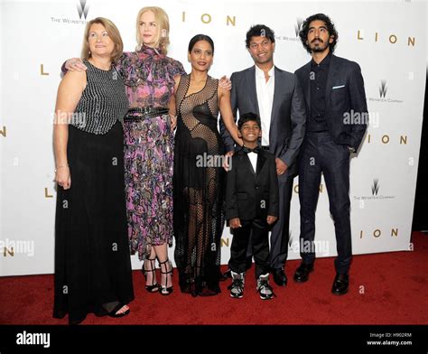 Saroo brierley hi-res stock photography and images - Alamy