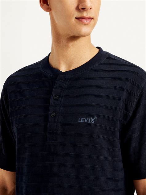 Men's Striped Slim Fit T-Shirt – Levis India Store