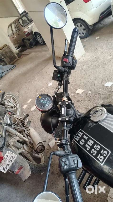 Jawa 42 FJ - Motorcycles in Shree Krishnapuri, Patna - 1831236304