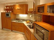 cucine moderne color ciliegio 12 cucina a telaio in ciliegio chiaro er ma da cucine moderne color ciliegio 12 cucina a telaio in ciliegio chiaro er ma da