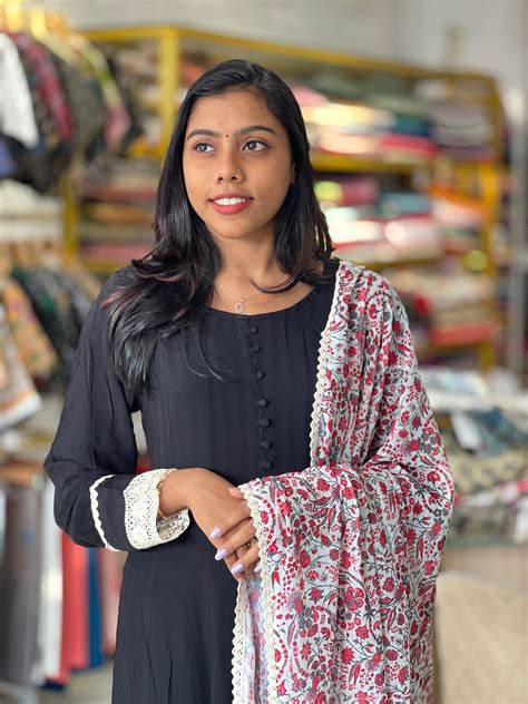 Potley Detailed Georgette Kurta Set | NI359 – Aham Designer Boutique