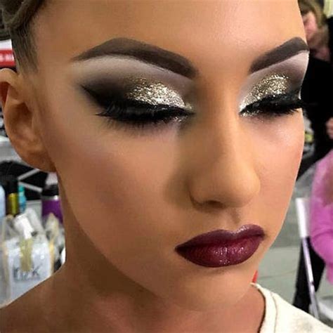 15 Signs Makeup & Dance Are Inseparable—International Dance Day 2023 ...