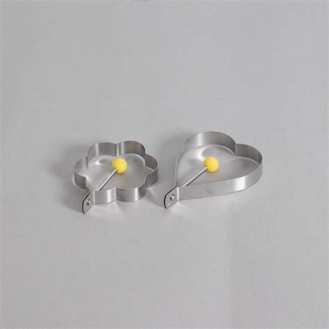 Buy Micasa Esteem Flower Shape Egg Ring from Home Centre at just INR 249.0