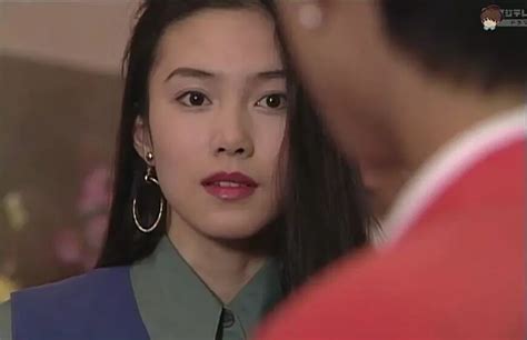 Hitotsu yane no shita (1993)