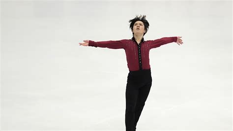 Figure skating - Grand Prix Final 2022: Uno Shoma leads after men's ...