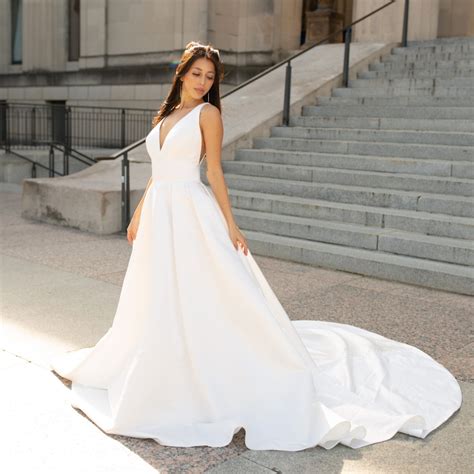 7755 by Stella York | Angharad Bridal