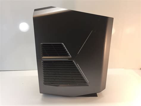 Image result for Alienware Aurora R7 AMD Radeon Vega 20