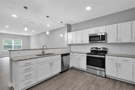 Saddle Brook Landings