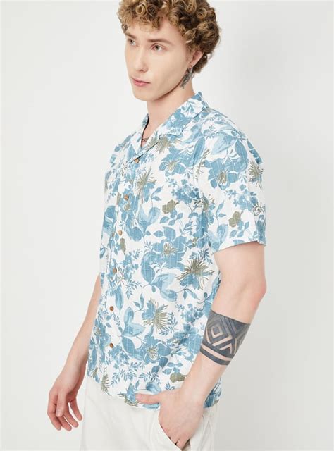 Buy Men Floral Print Slim Fit Short Kurta Online at just Rs. 899.0 ...