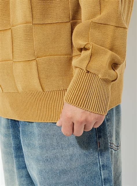 Buy URB_N Men Checked Oversized Sweater Online at just Rs. 1599.0 ...