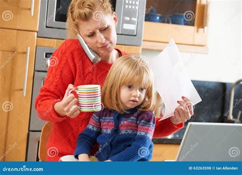 Busy Mother 的图像结果