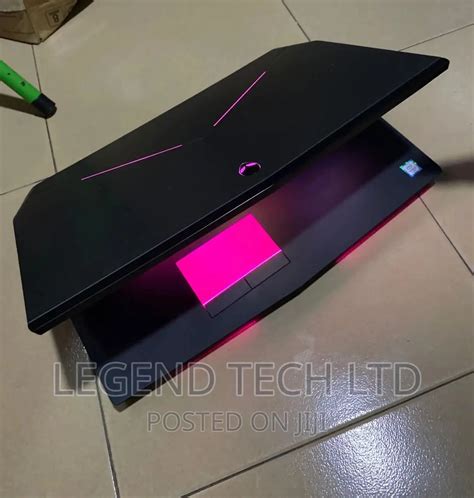 Alienware M17x R2 SSD 的图像结果