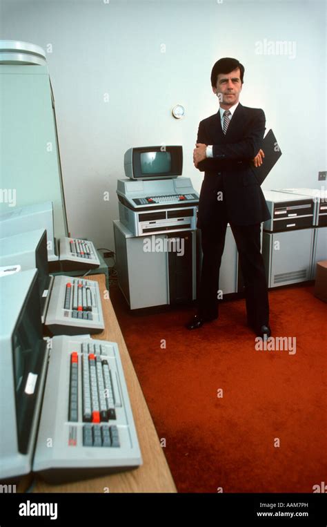 80s Computer. Man 的图像结果