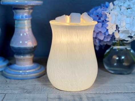 Moonstone Wax Melt Warmer – Baer Cave Candles