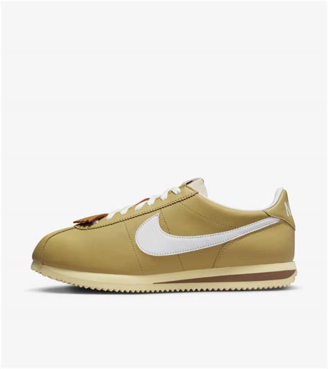 Cortez 23 'Wheat Gold' (FD0400-725) Release Date. Nike SNKRS
