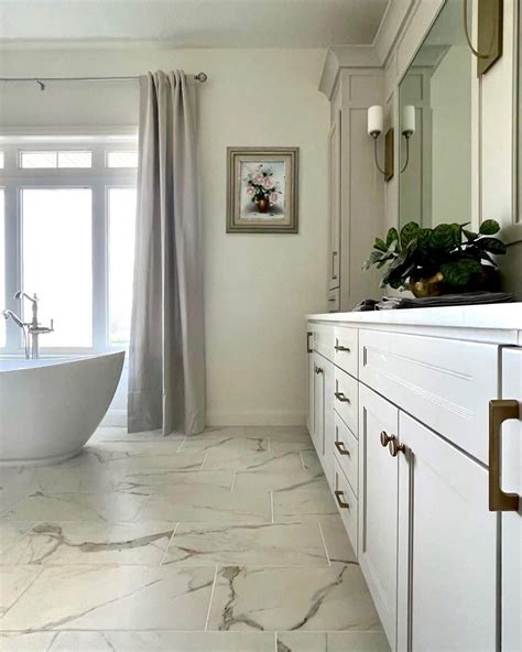24 Marble Bathroom Ideas That Are Sure To Impress You