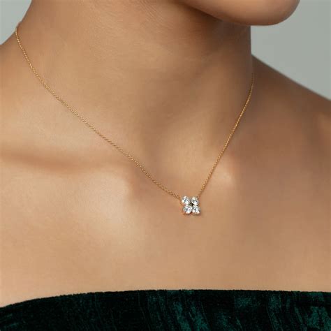 Round Brilliant 1.28 Carat Contemporary Lab-Grown Solitaire Diamond Ch