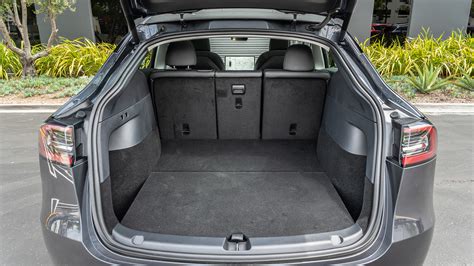 Tesla Model X Trunk