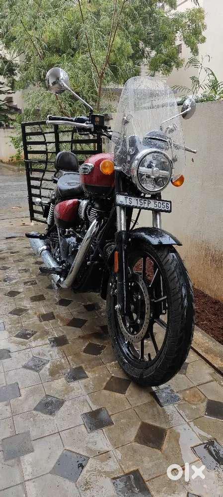 Royal Enfield Meteor 350 - Motorcycles - 1815265116