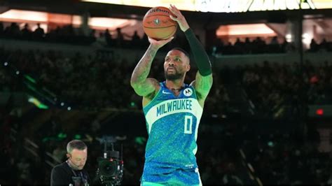 Former WSU star Damian Lillard repeats as 3-Point Contest champ ...