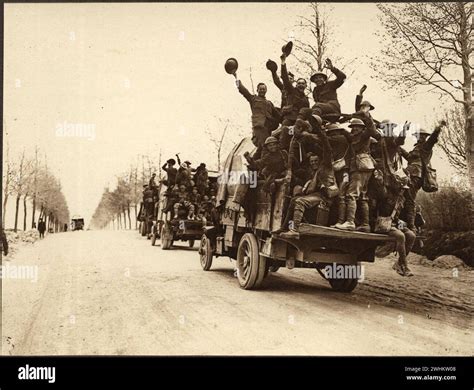 Our soldiers win hi-res stock photography and images - Alamy