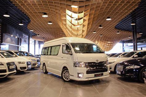 Buy Used Toyota Hiace Commuter 2024: Luxury MPV