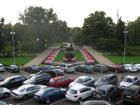 Riga Daily Photo: October 2008 - Sights, Famous Places and People