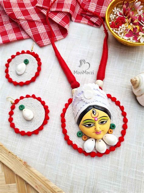 Uma Handcrafted Terracotta Jewellery Set With Shell Work | Manmarzi