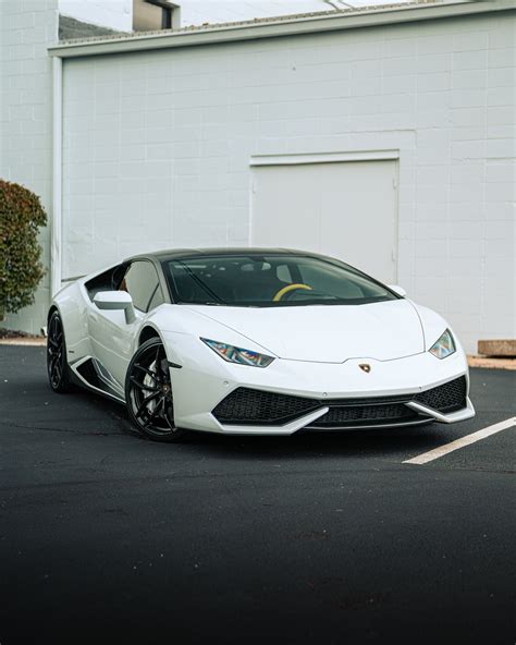 2022 Lamborghini Huracan EVO - Pristine Auto Spa