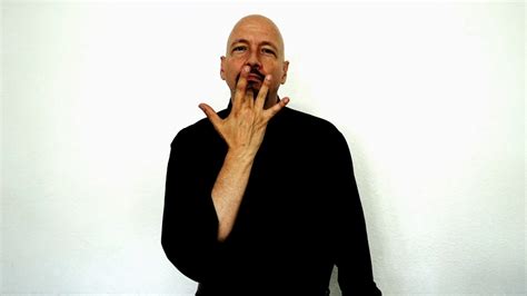 How to Say Favorite in Sign Language: A Step-by-Step Guide