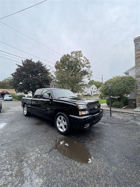 Just washed my all original 2003 Silverado SS with 150xxx miles : r/Silverado