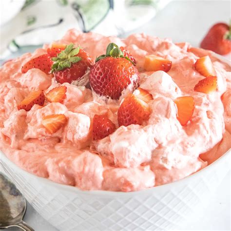 Creamy Strawberry Jello Salad Strawberry Pretzel Jello Salad