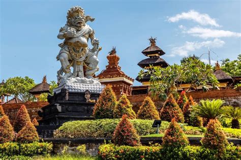 Must Visit Temples In Bali | Popular Timings, Tips, & More!